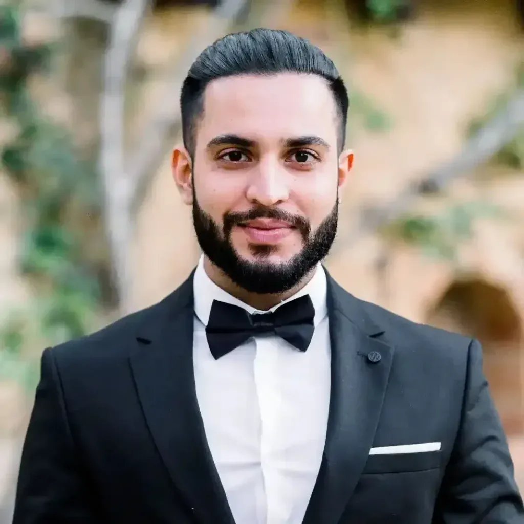 Hassan Fayyaz Co-Founder, Rally's Tours and Transfers