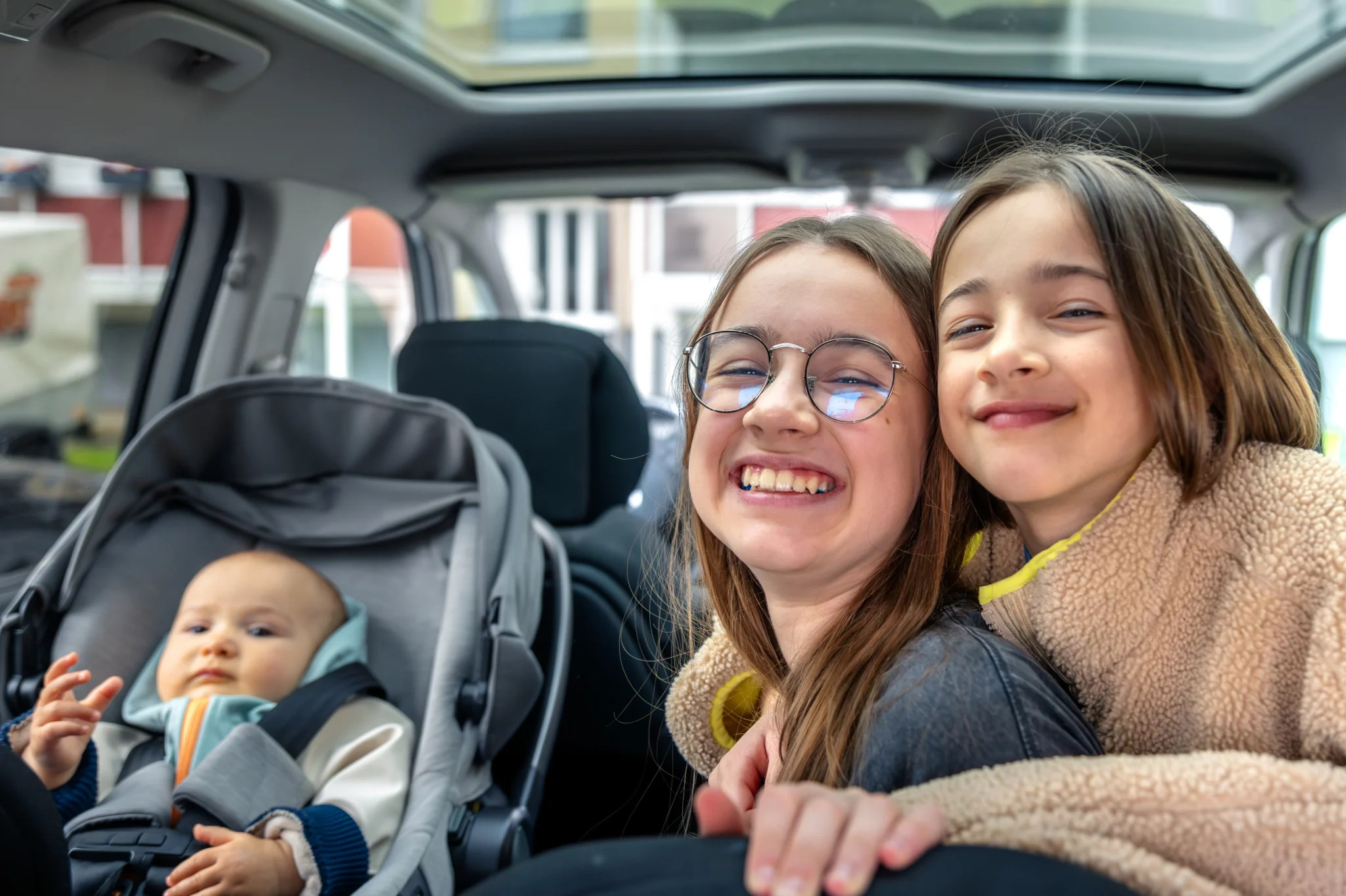 hire children's car seat